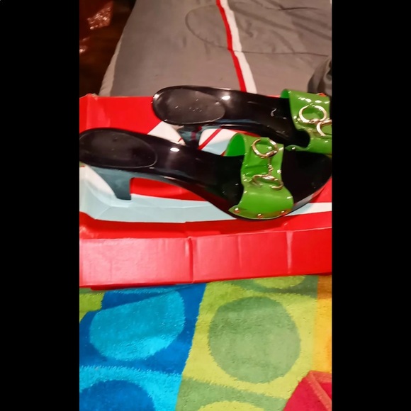 Gucci shoes - Picture 2 of 5